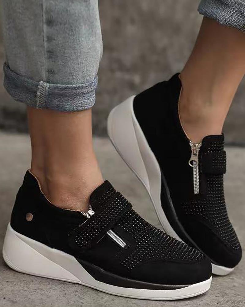 

Velcro Zipper Design Sneakers, Black