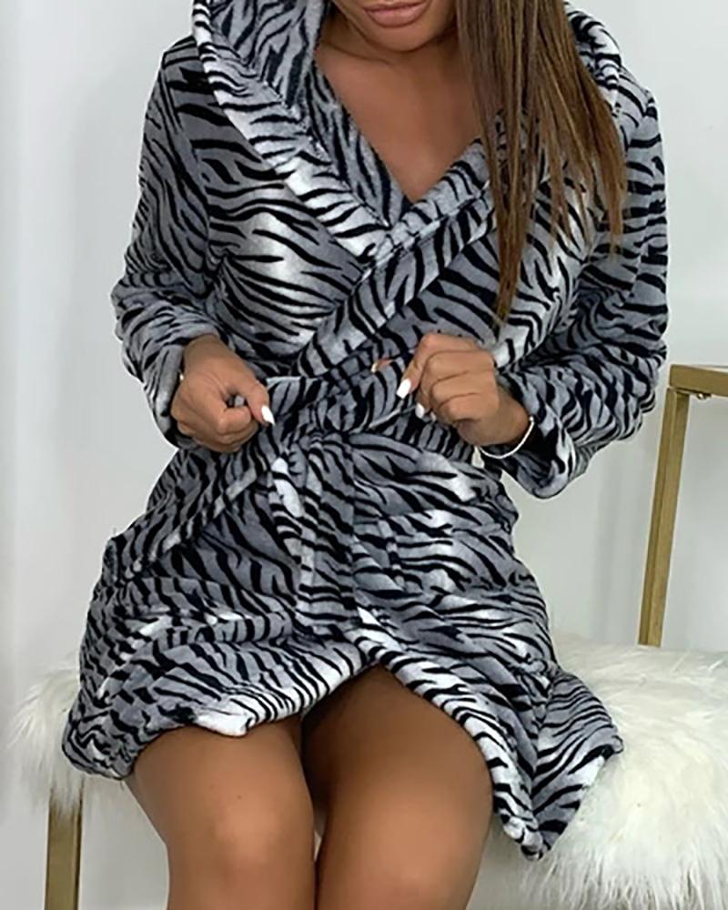 

Zebra Stripe / Tie Dye / Plain Pocket Design Hooded Robe, Silver