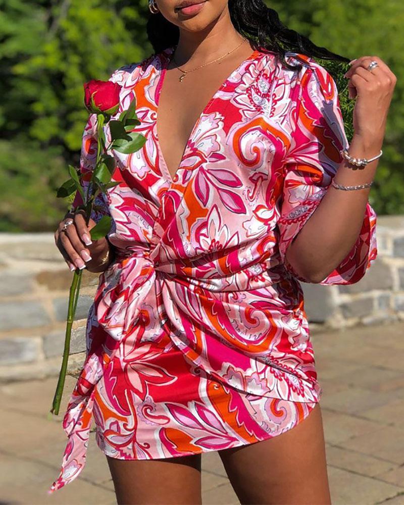 

Tied Detail Ruched Floral Pattern Print Dress, Red