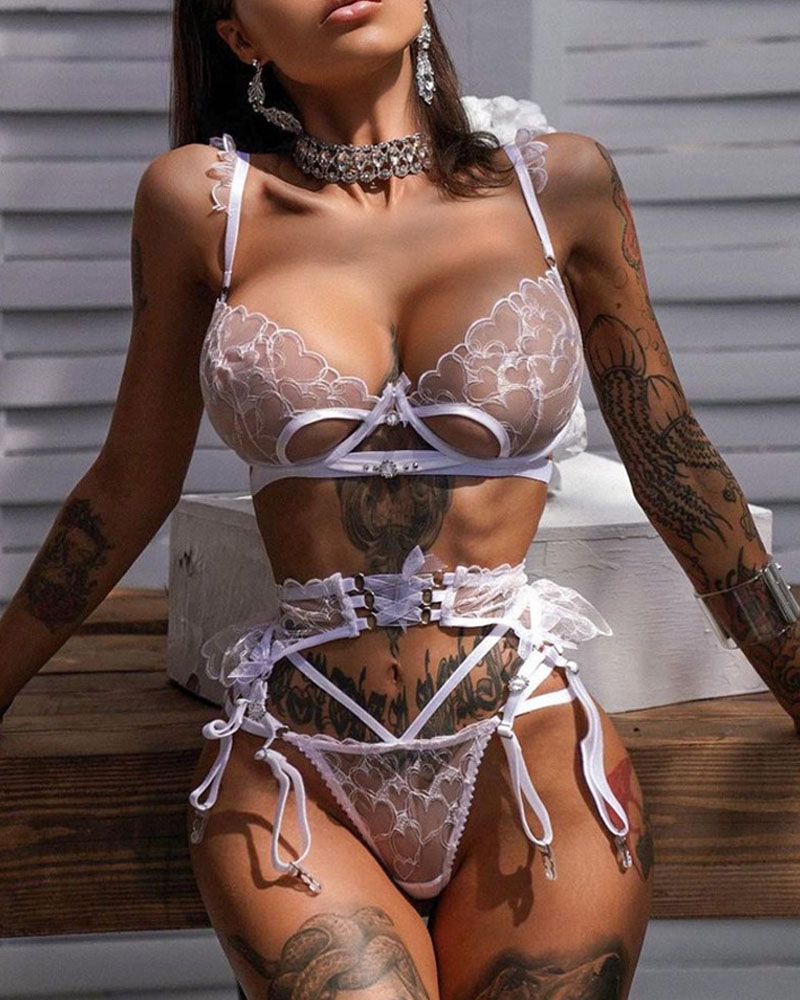 

Embroidery Rhinestone Decor Lace Garter Lingerie Set, White
