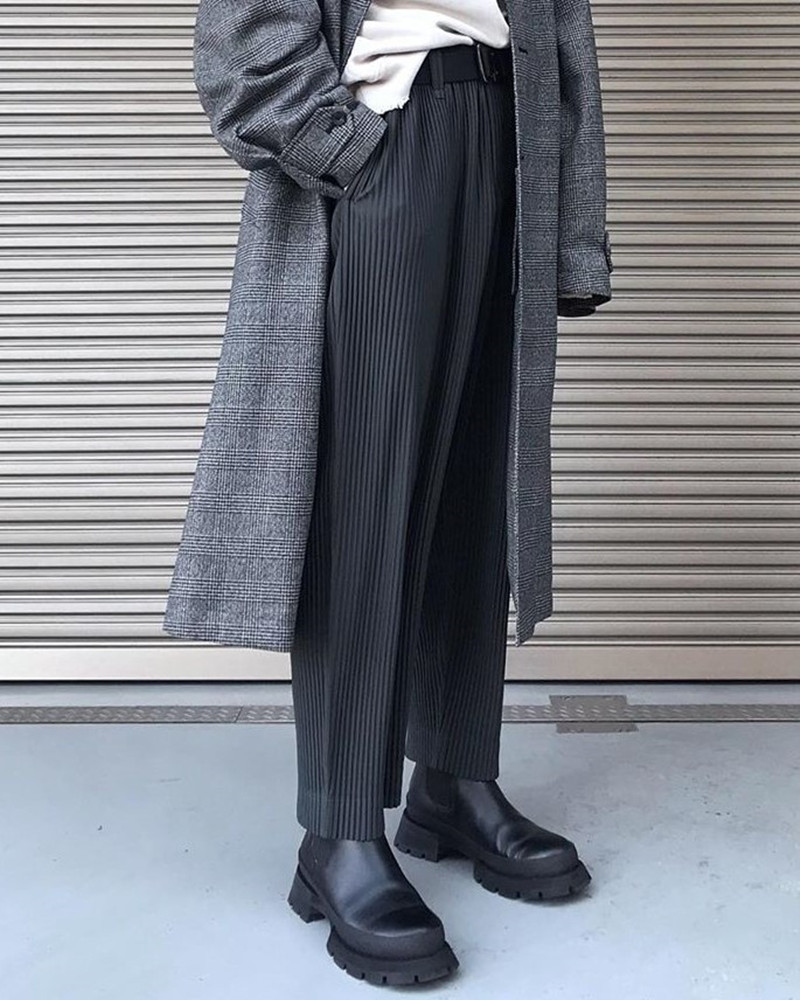 

Solid Pleated Loose Casual Pants, Black