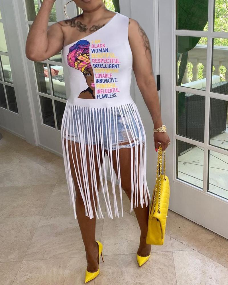 

One Shoulder Sleeveless Graphic Letter Print Fringe Top, White