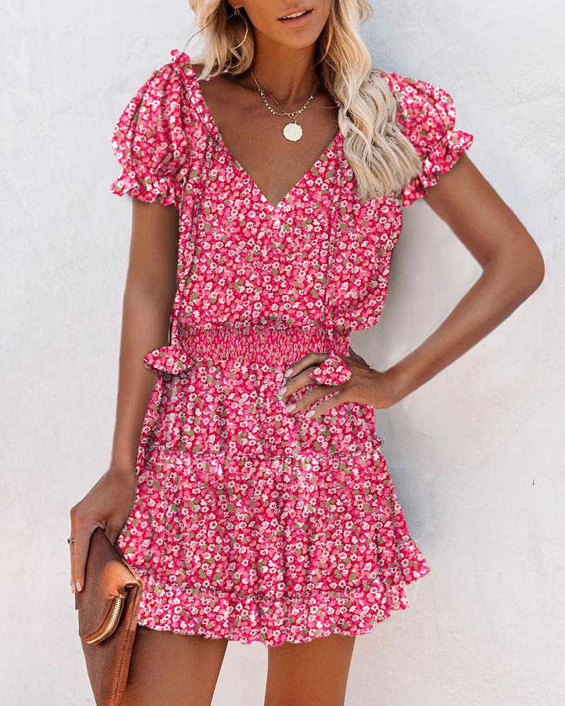 

Pink Ditsy Floral Print Puff Sleeve Ruffles Casual Dress, Red