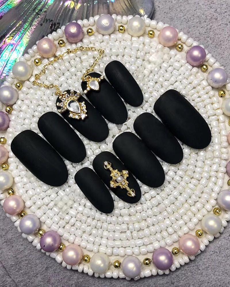 

Chain Diamond Jewelry Manicure, Black