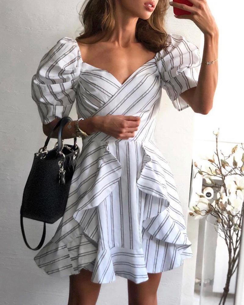 

Striped Ruffles Puffed Sleeve Casual Dress, White