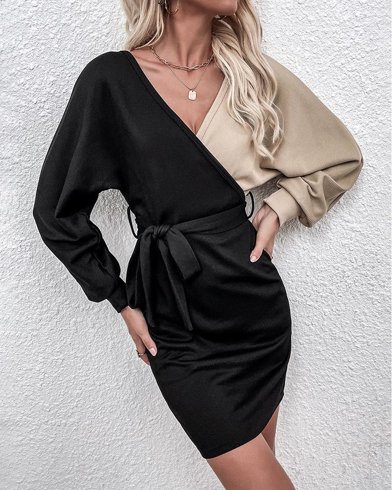 

Colorblock Lantern Long Sleeve Dress With Belt, Black