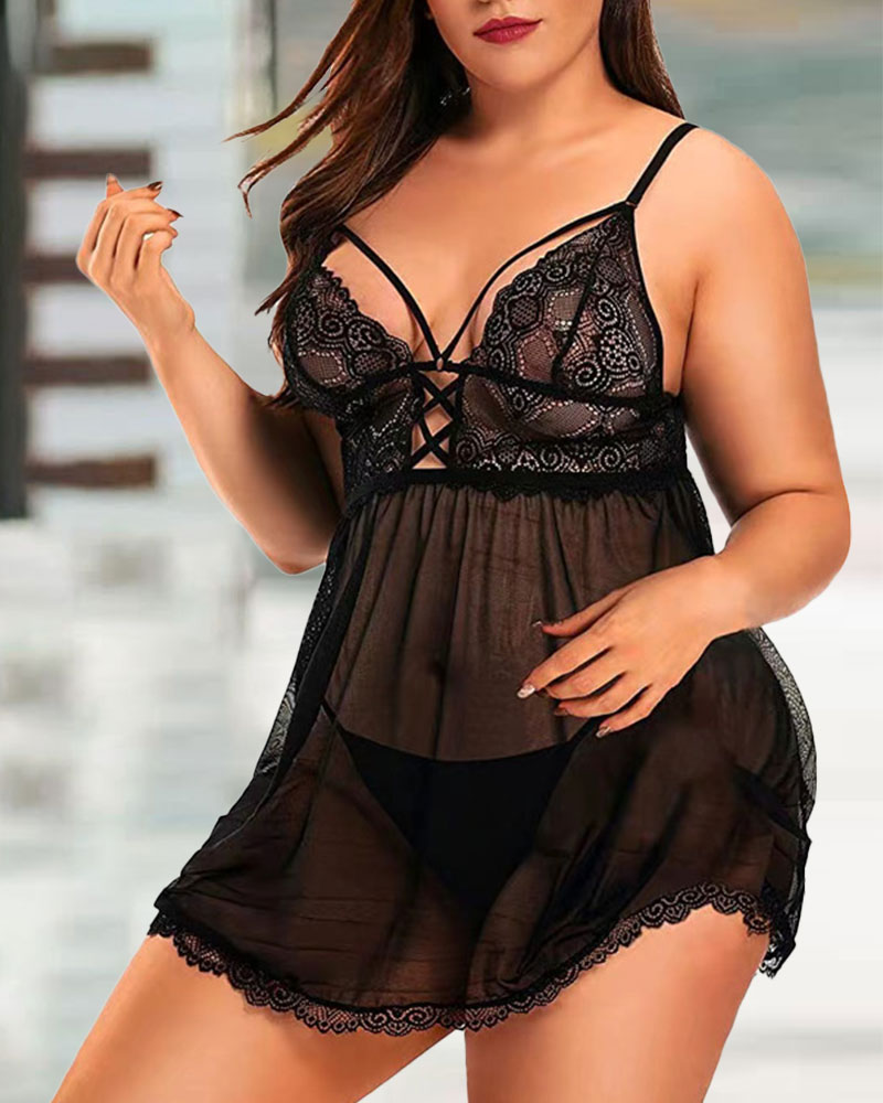 

Plus Size Spaghetti Strap Cutout Lace Babydoll, Black