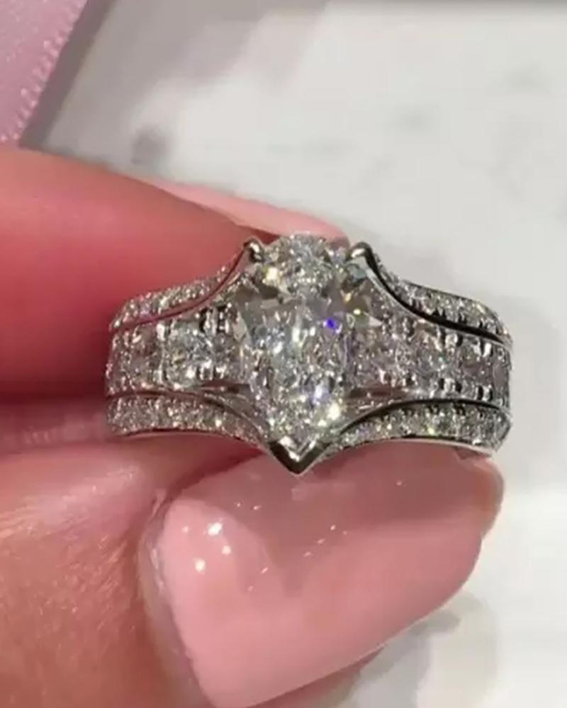 

1pcs Allover Rhinestone Square Shaped Ring, Silver