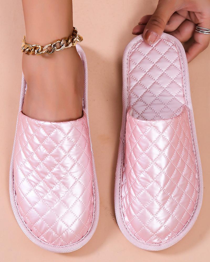 

Quilted Round Toe Soft Slippers, Pink