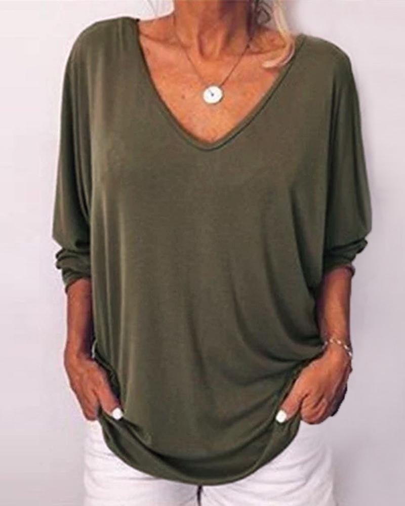 

Plus Size Button Decor V-Neck Top, Green