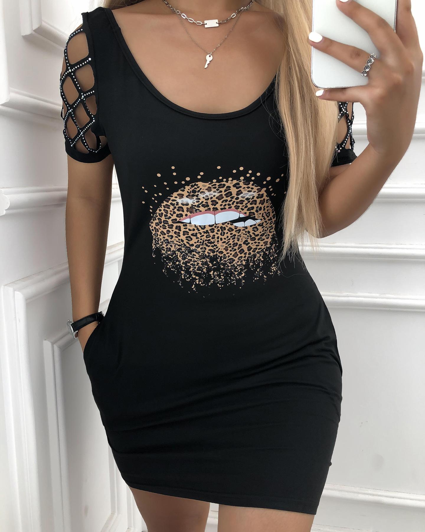 

Rhinestone Lip Pattern Pocket Design Bodycon Dress, Black