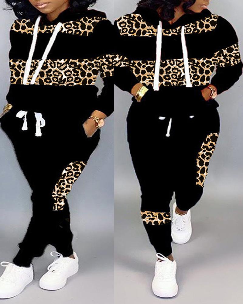 Conjunto de pantalones y sudadera con capucha y manga larga con estampado de leopardo de talla grande