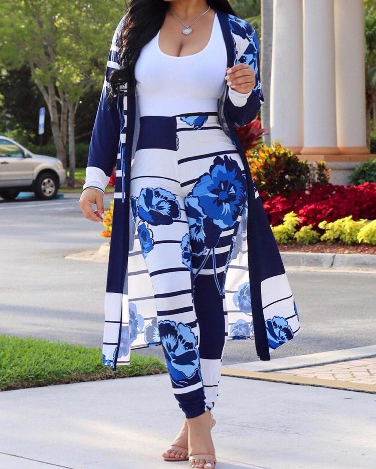 

Fashion Floral Print Striped Coat & Pant Sets, Blue