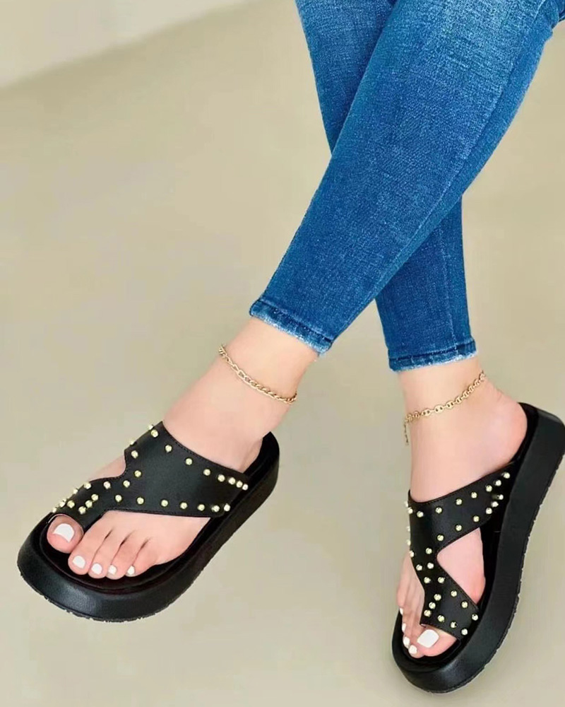 

Studded Hollow Out Toe Post Slippers, Black