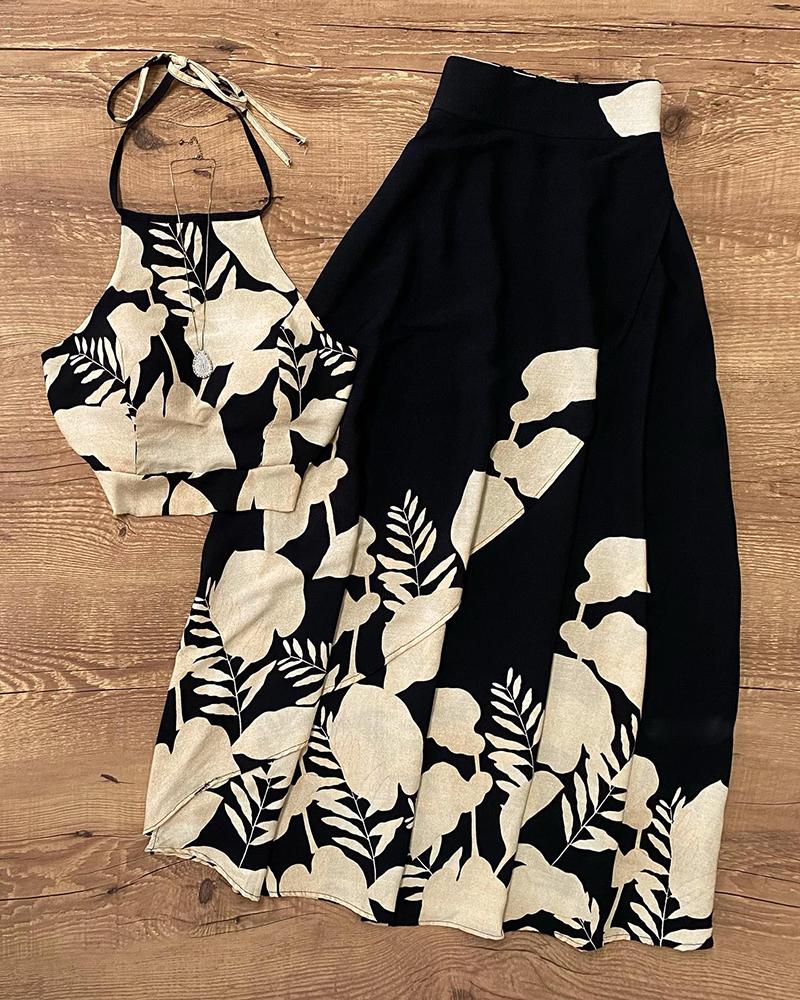 

Plants Print Halter Top & Pleated Skirt Set, Black