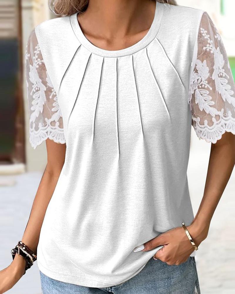 

Ruched Lace Patch Casual T-shirt, White