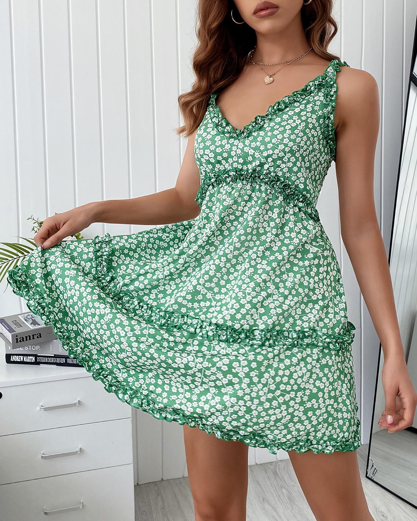 

Floral Dot V-Neck Dress, Green
