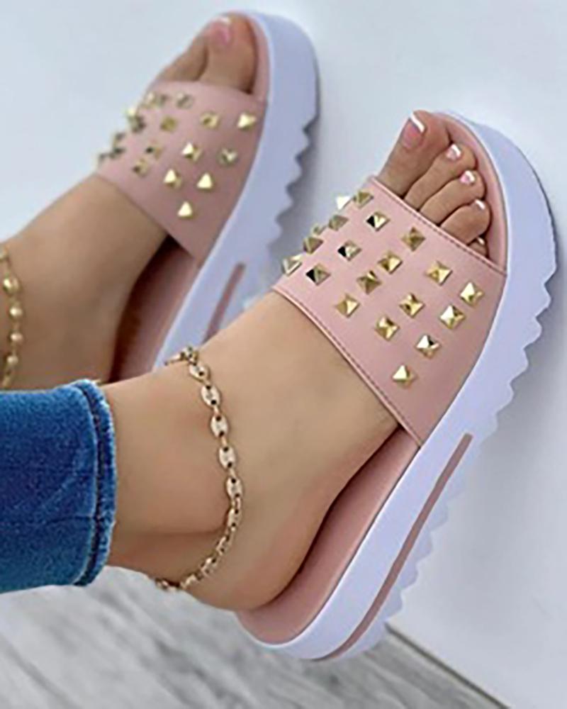 

Studded Round Toe Slippers, Pink