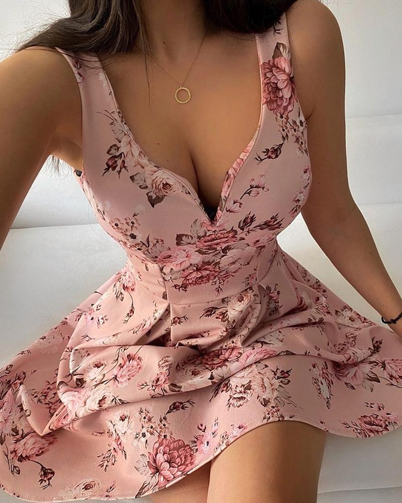 

Thick Strap V Cut Floral Print Mini Dress, Pink