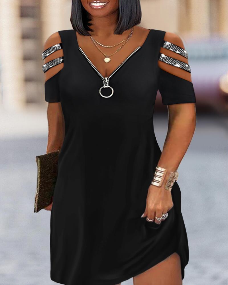 

Plus Size Rhinestone Zipper Front Cold Shoulder Casual Dress, Black