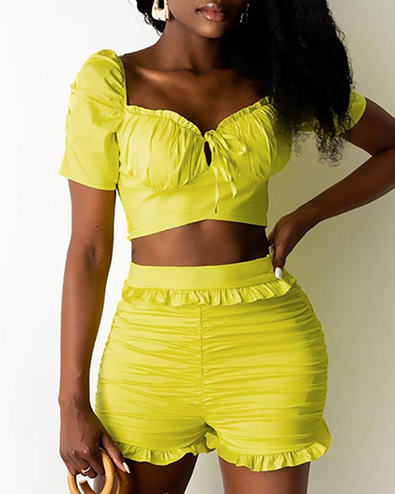 

Frill Hem Tie Front Ruched Crop Top & Shorts Sets, Yellow