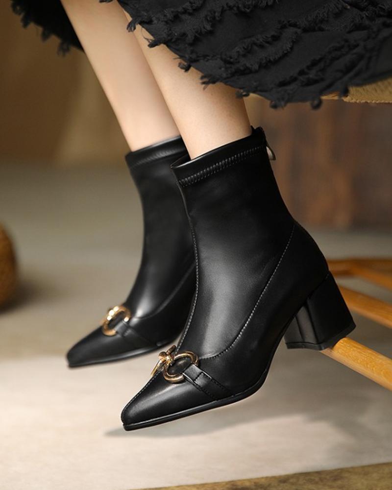 

Ladies Decorated Leather Point Toe Chunky Heels Oil Finish Ankle Booties, Black