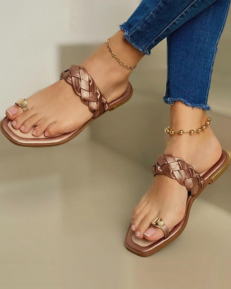 

Solid Brief Weave Flat Sandals, Gold