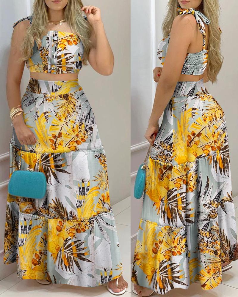 

Palm Leaf Print Buttoned Crop Top & Maxi Skirt Set, Yellow
