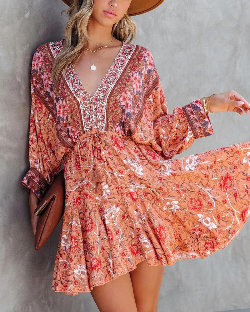 

Batwing Sleeve Open Back Floral Print Dress, Orange