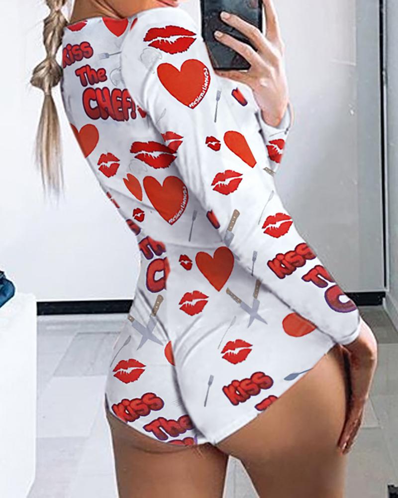 

Heart Lip Print Long Sleeve Onesie, White
