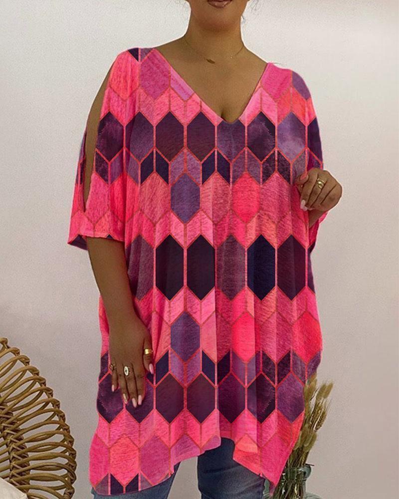 

Plus Size Geometric Print Cold Shoulder Top, Hot pink
