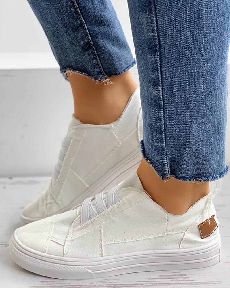 

Cheetah Solid Lace-Up Casual Sneakers, White
