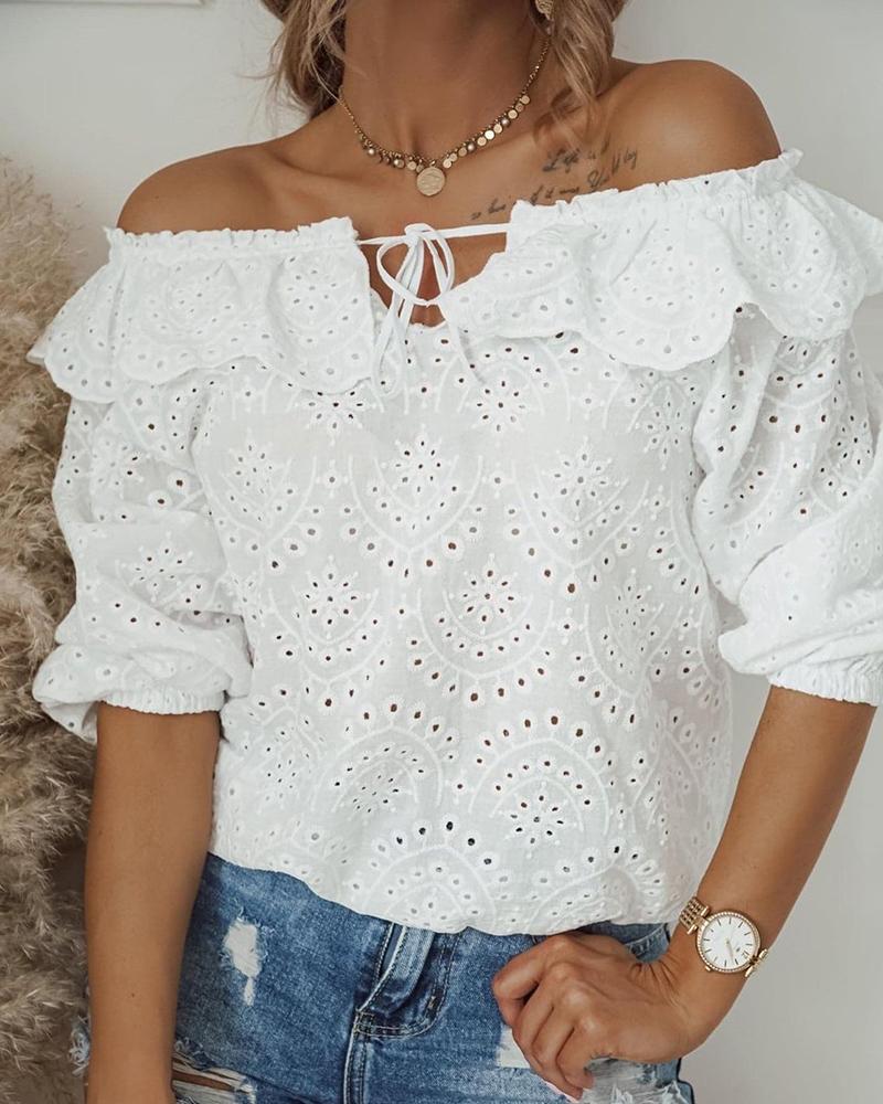 

Off Shoulder Ruffle Hem Hollow-out Cottonblends Blouse, White