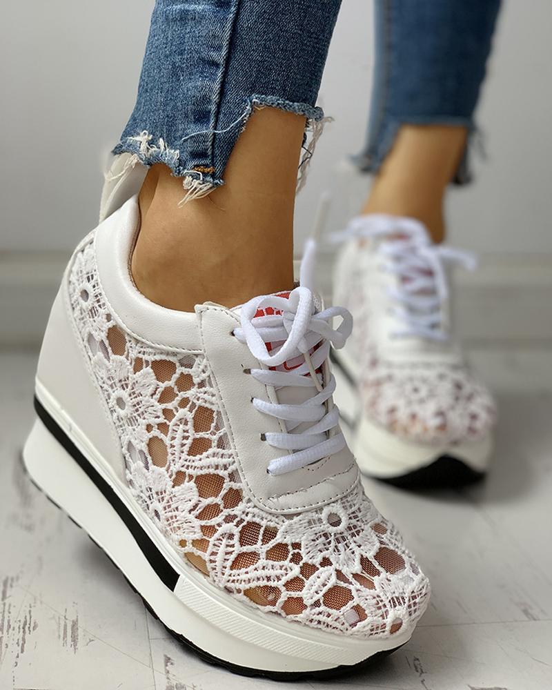 

Lace Splicing Muffin Casual Sneakers, White