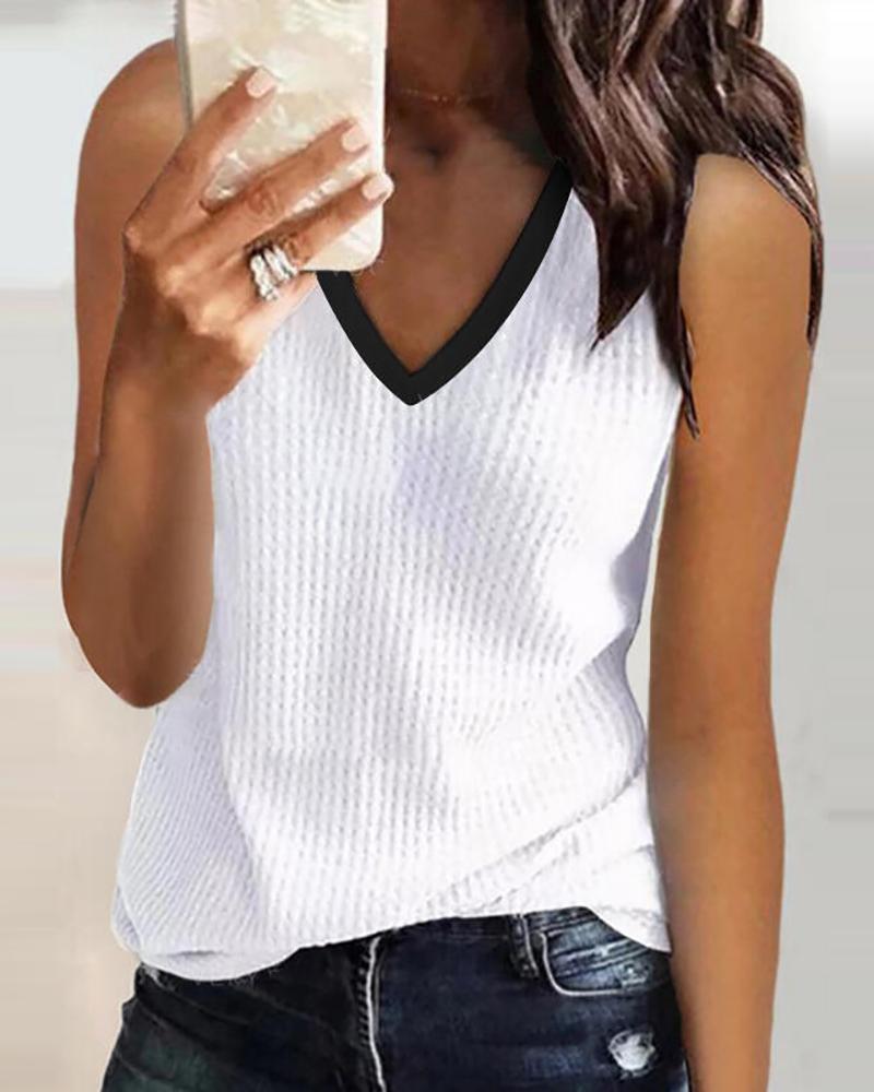 

Contrast Binding V-Neck Sleeveless Casual Top, White