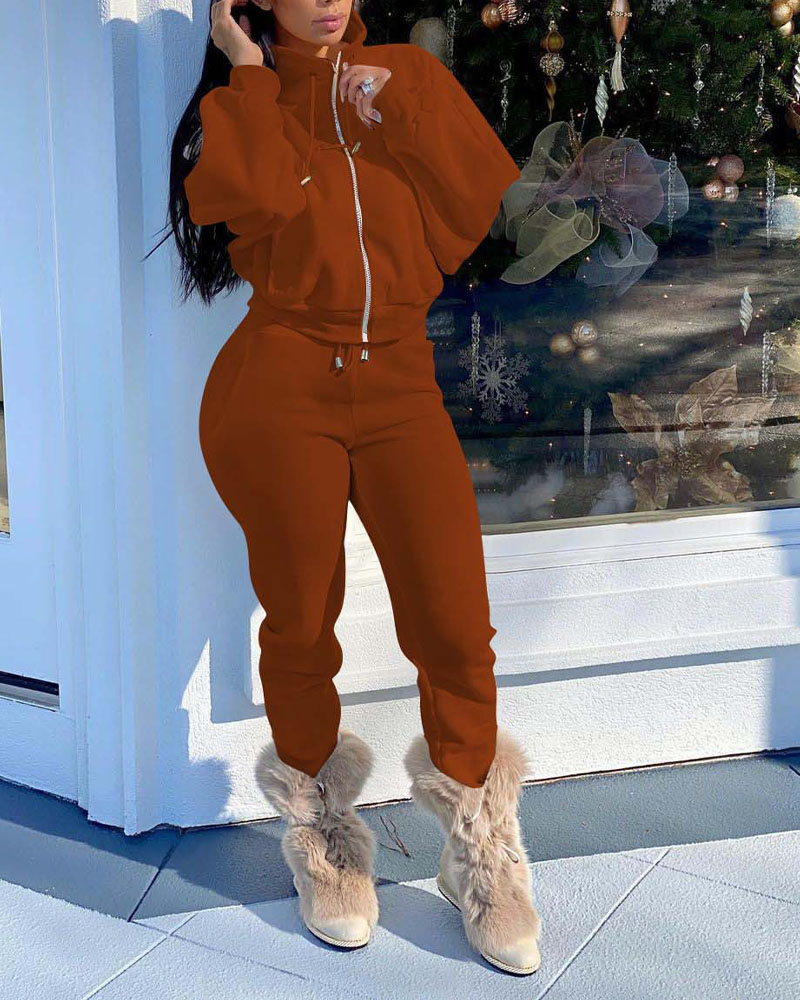 

Long Sleeve Zip Up Top & Drawstring Pants Set, Brown