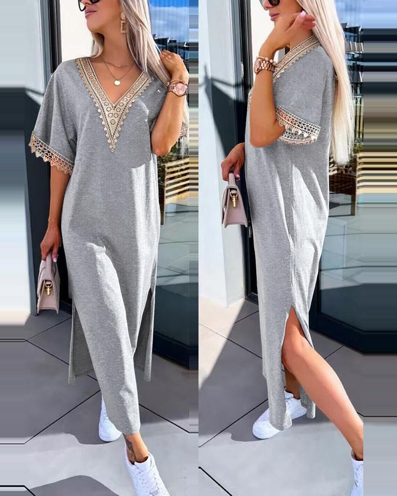 

Lace Trim V-Neck Slit Casual Dress, Gray
