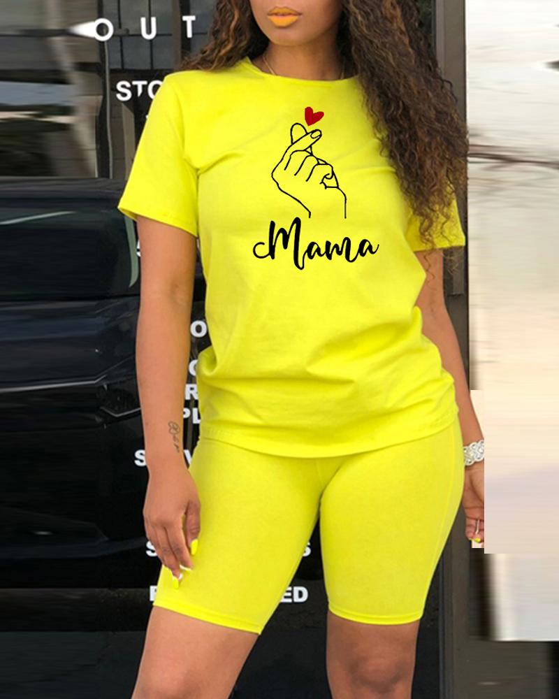 

Mother' Day Letter Heart Print Casual Top & Shorts Set, Yellow