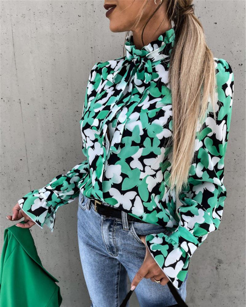 

Butterfly Pattern Print Bell Sleeve Top, Green
