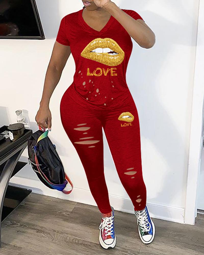 

Lip Letter Print Short Sleeve Top & Cutout Pants Set, Red