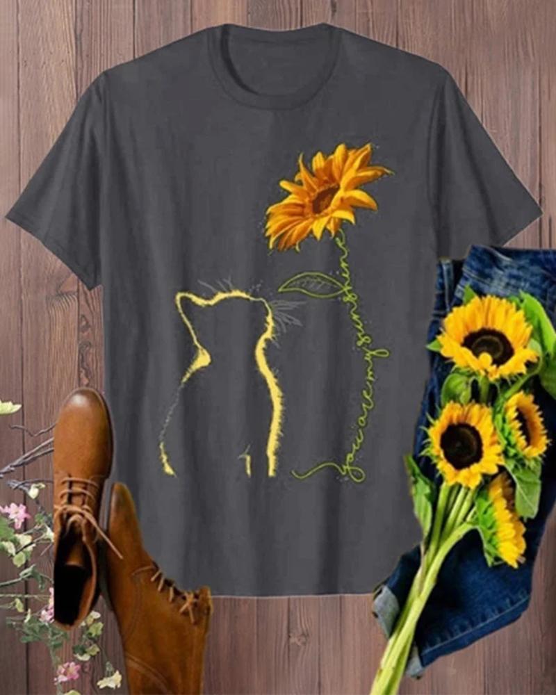 

Cat Sunflower Print Short Sleeve T-shirt, Gray