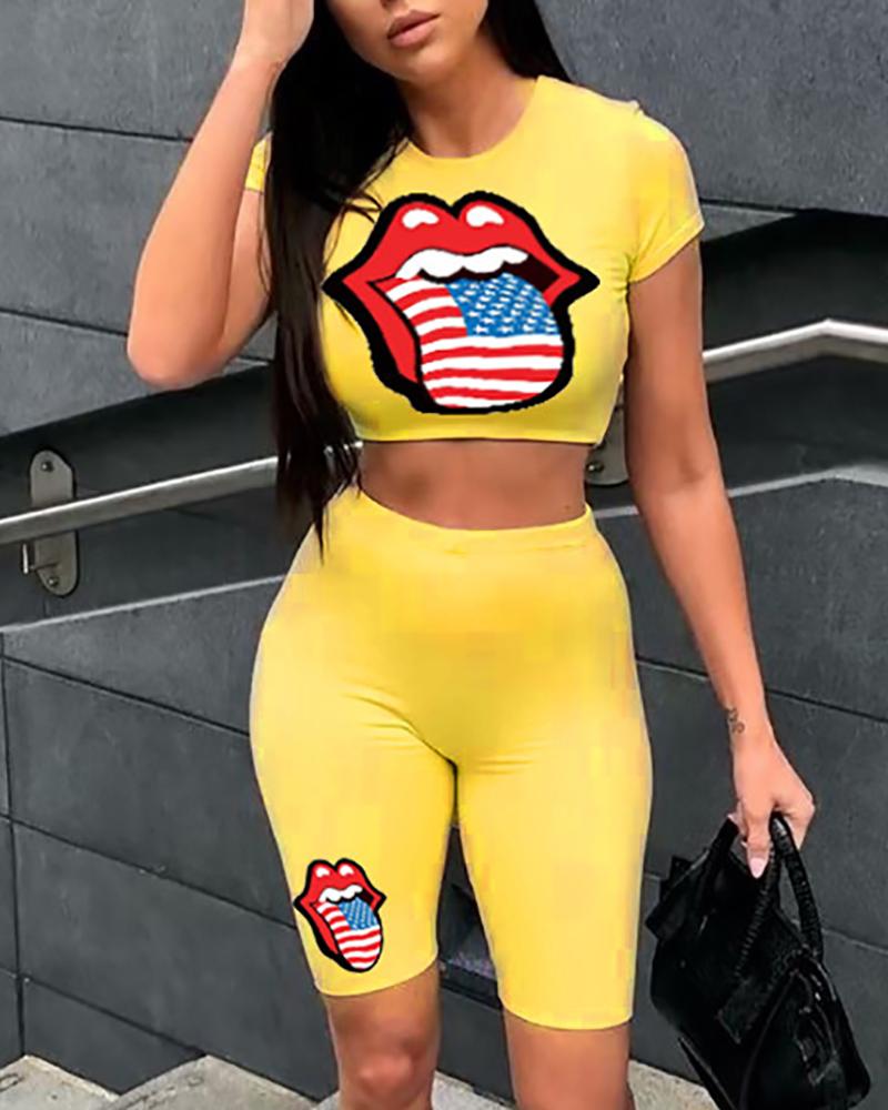 

Mouth Pattern T-Shirt & Bike Short Sets, Yellow