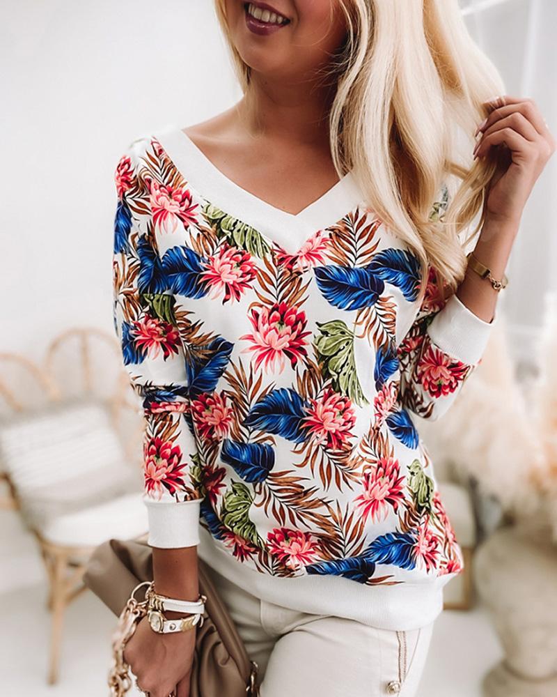 Tropical Print Long Sleeve V-Neck Top