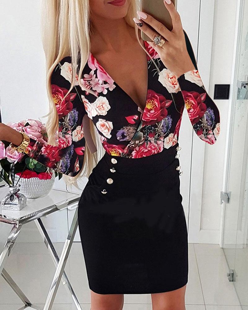 

Plunge Floral Print Buttoned Dress, Black