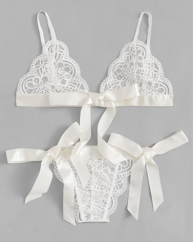 

Lace Cut Out Triangle Bra Sets, White
