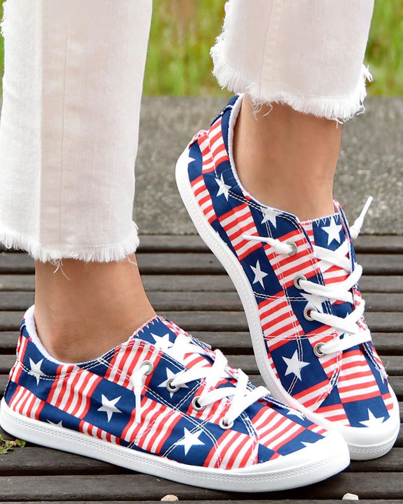 

Independence Day Flag Print Lace-Up Canvas Sneakers, Multicolor