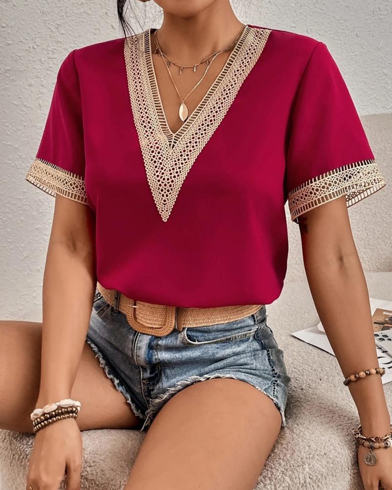 

Contrast Lace Short Sleeve Casual Top, Red