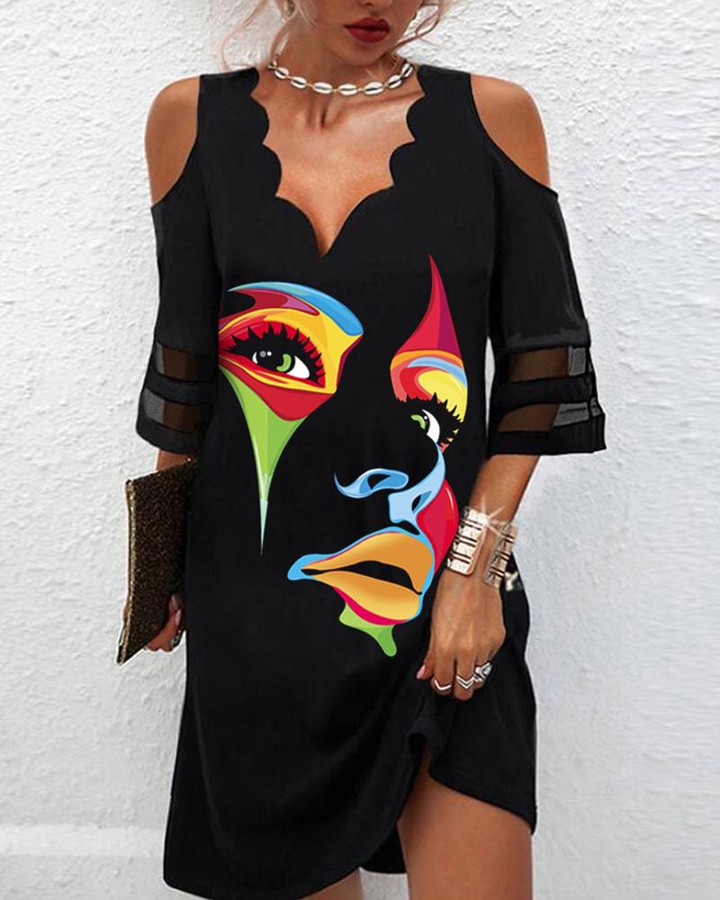 

Scallop Trim Cold Shoulder Figure Print Casual Dress, Black