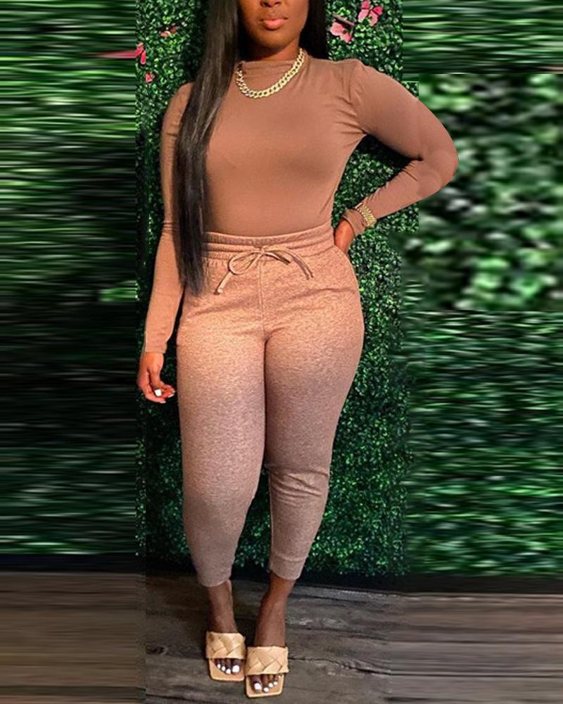 

Long Sleeve Top & Drawstring Sweatpants Set, Coffee
