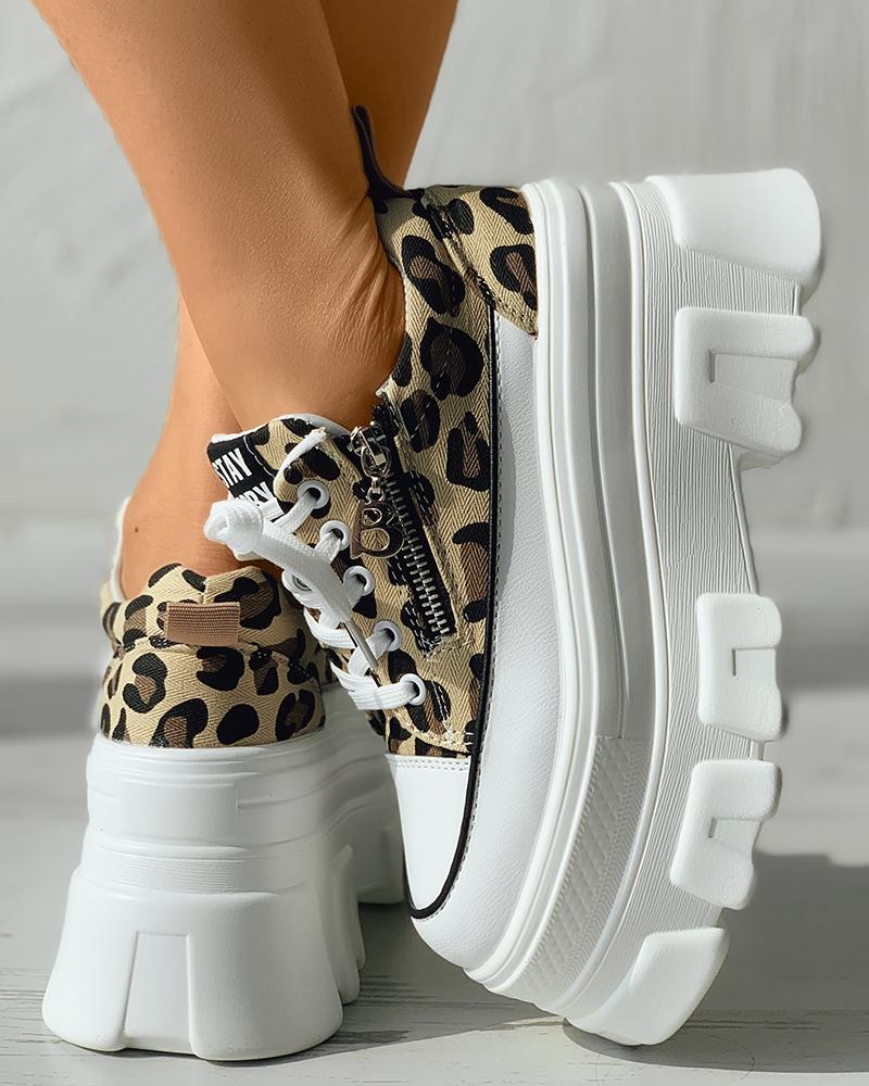 

Cheetah / Zebra Stripe Print Platform Canvas Shoes, Leopard